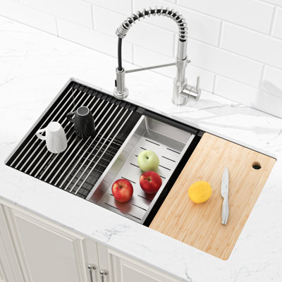 Modern Handmade Sink 33X19 - Black Stainless Steel With Sound Dampening Pad And Barrier Undermount Efficient Water Drainage