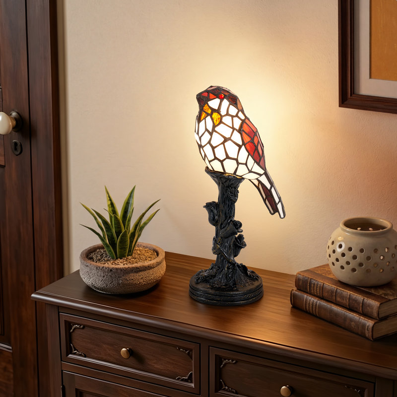 Lampe de table minimaliste moderne de 30 cm (12 pouces) en forme d'oiseau, avec abat-jour en vitrail, ampoule E12 et interrupteur marche/arrêt. Parfait pour la chambre, le salon, la cour, le bureau à domicile ou le bureau.