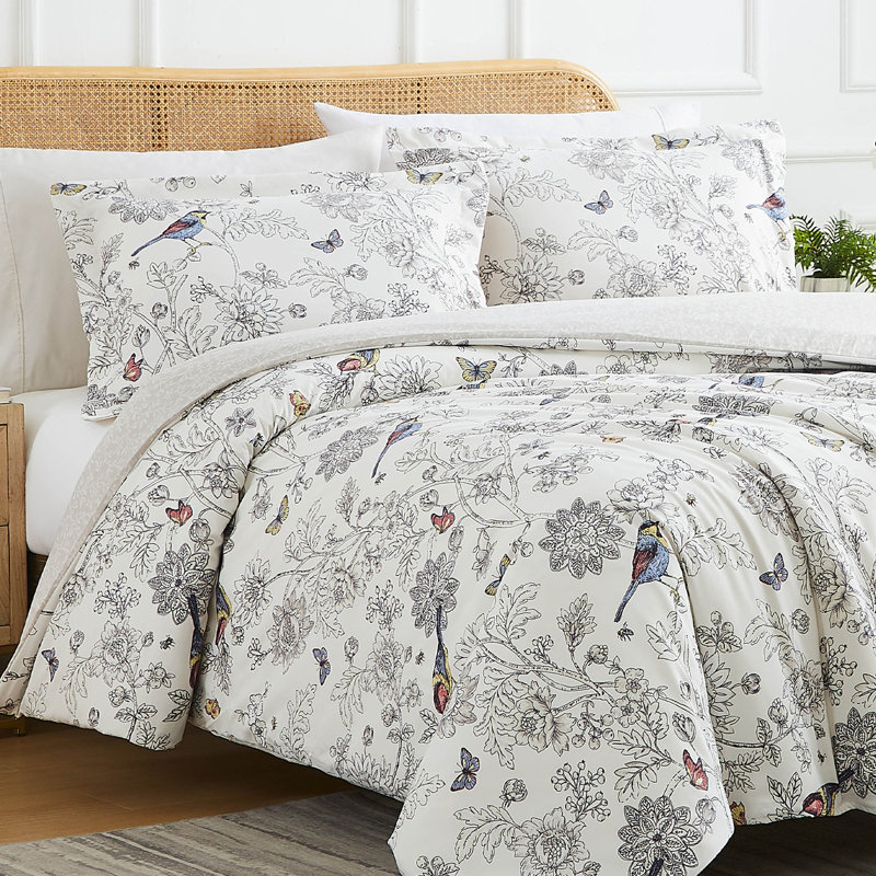 Bayberry Oversized Reversible easy care Down Alternative Comforter Set by Southshore Fine Linens