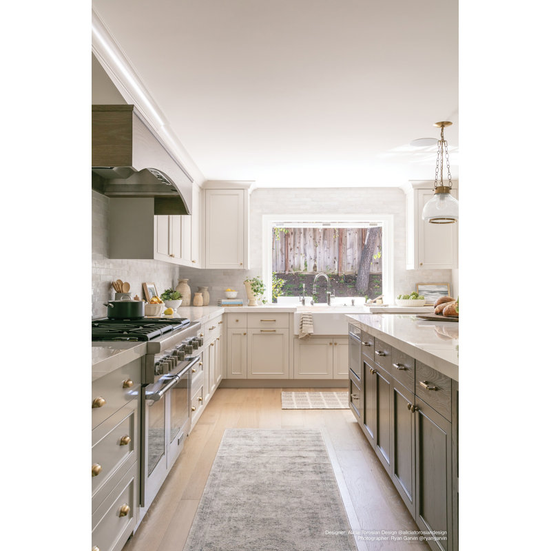 Zagora 2" x 6" Glossy Zellige Field Tile, Vert Mousse