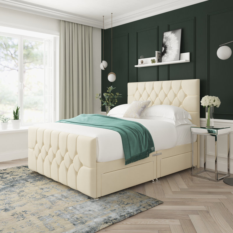 Upholstered Divan Bed, Double (4'6), Cream, 4 Drawers