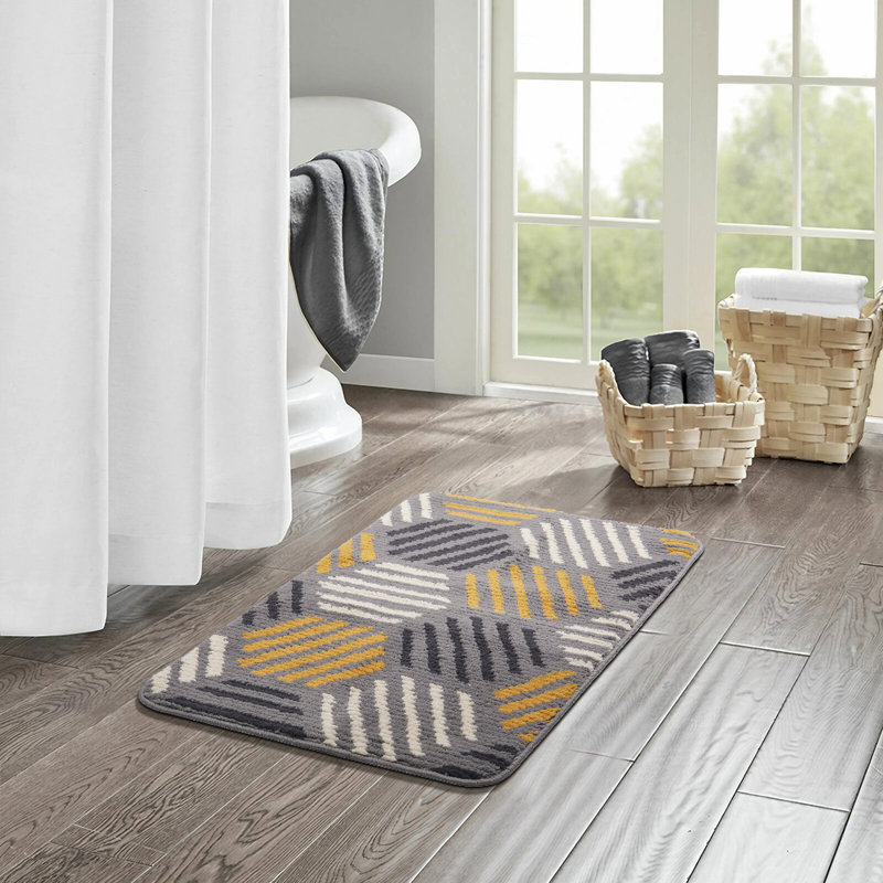 Makoi Non-Slip Bath Mat