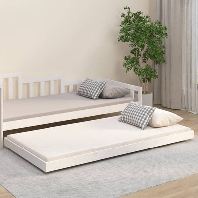 Pente Solid Wood Bed