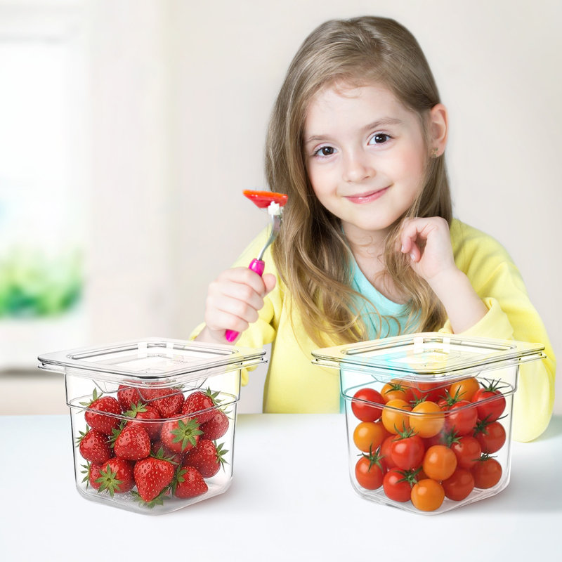 Contenant alimentaire en polycarbonate résistant aux fuites et empilable