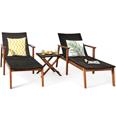 Heschl Outdoor Chaise Lounge with Table