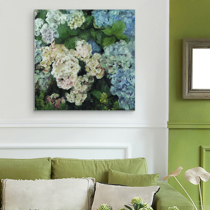 Hydrangea Garden - reproduction d'art sur toile, H 35 po x l 35 po x P 1,5 po