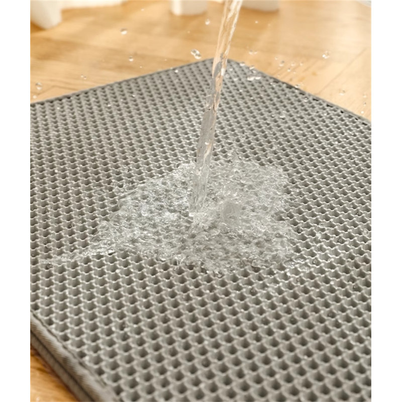 Plastic Litter Mat, 0.3" H x 22.83" W x 14.56" D
