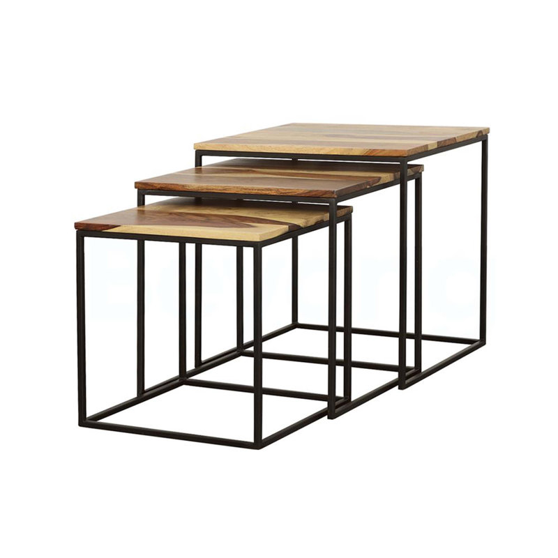 3 tables gigognes carrées, naturelles et noires