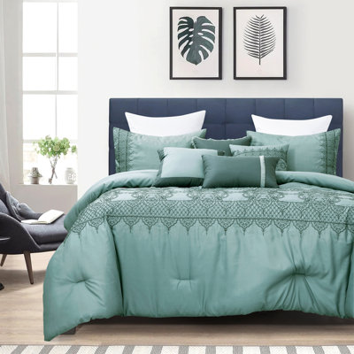 Polyester Damask Comforter Set