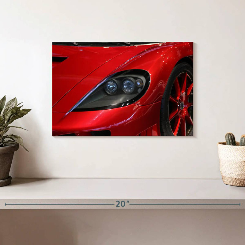 Voiture de sport rouge Mehar, H 8 po x l 12 po