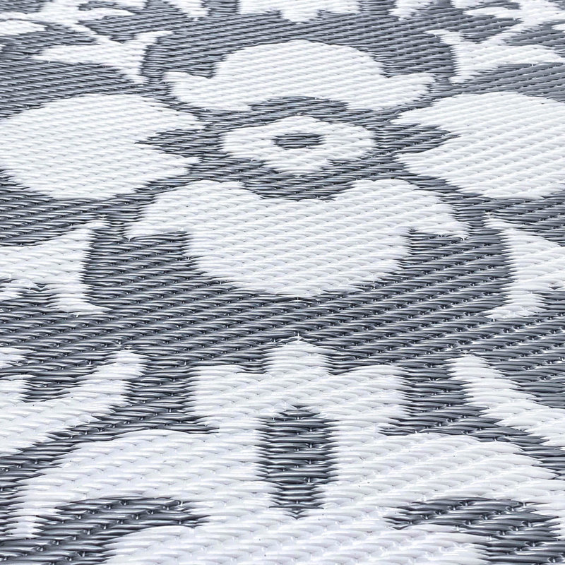 Newburg Indoor / Outdoor Rug, Rectangle 7'10" x 10'2"