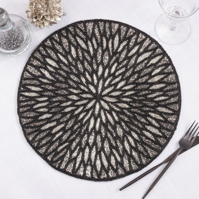Vazquez Geometric Round Placemat