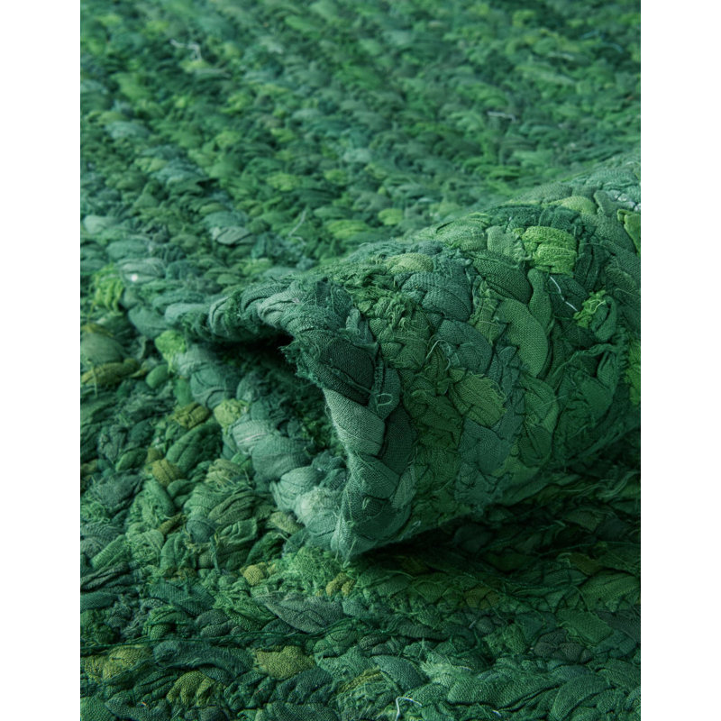 Awena Handmade Braided Cotton Green Area Rug in Green, Hearth 2'2" x 3'7"