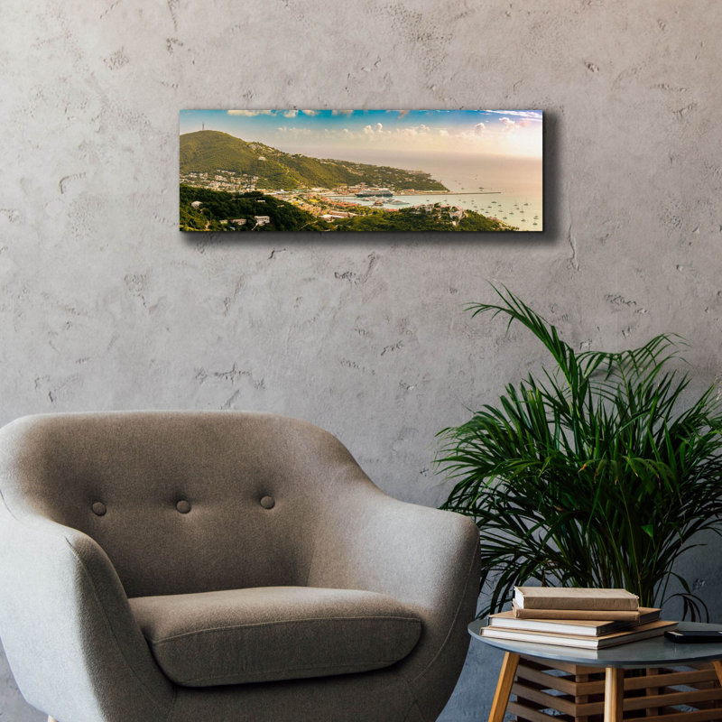 «Saint Thomas US Virgin Islands» par Epic Portfolio, art mural sur toile, H 12 po x l 36 po x P 1,5 po