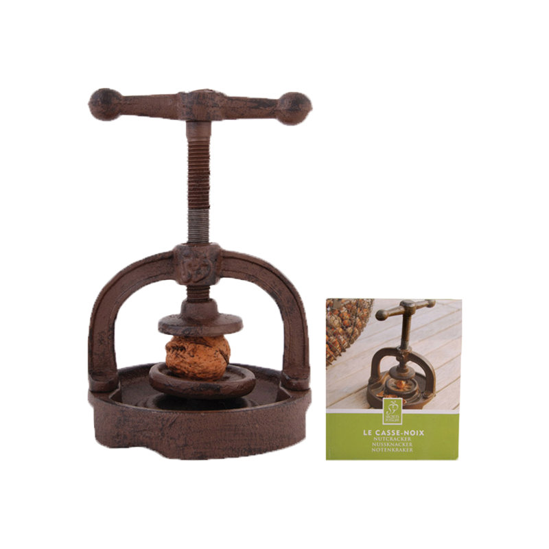 EsschertDesign Secrets Du Potager Metal Nutcracker