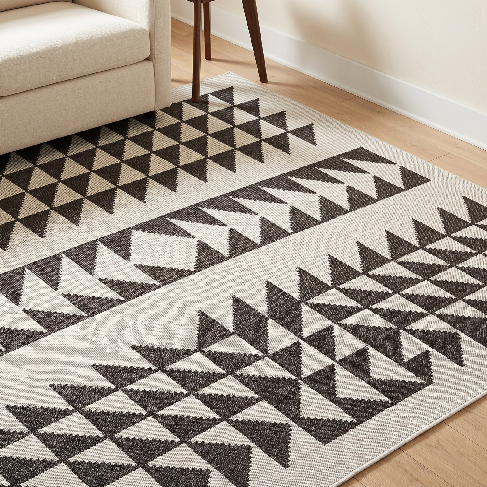 Maltby Black Cream Flatweave Geometric Rug, Rectangle 7'10" x 10'