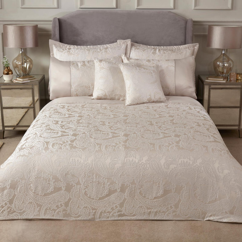 Edmonson Floral Duvet Cover Set with Pillowcases Included, Cream, Super King Duvet Cover + 2 Pillowcases (50 x 75cm)