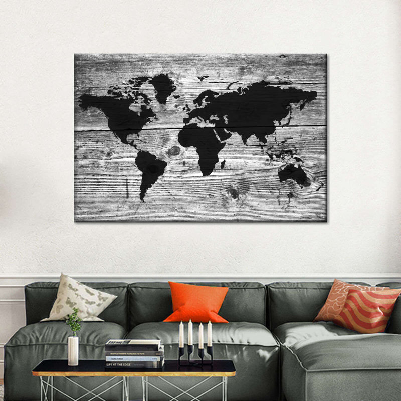 «Wooden World Map I», reproduction sur toile, H 34 po x l 51 po x P 1,25 po