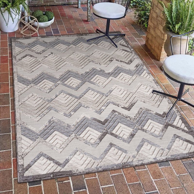 Jameer Chevron High-Low Pile Indoor/Outdoor Durable Performance Area Rug, Rectangle 7'10" x 8'10"