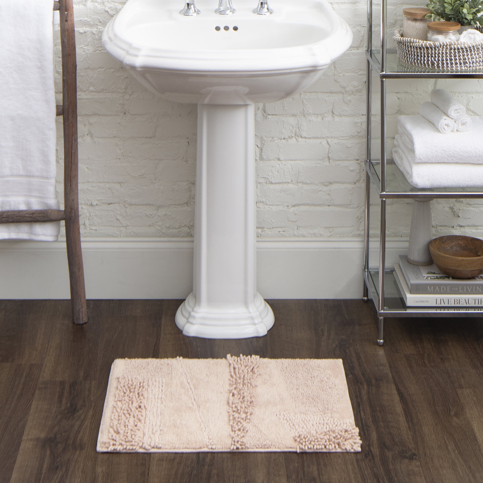 Laverne Cotton Bath Rug, 17" W x 24" L, Blush