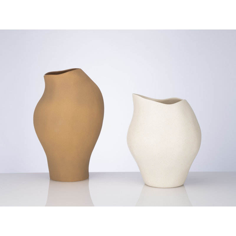 Mosco white Handmade Ceramice Vase