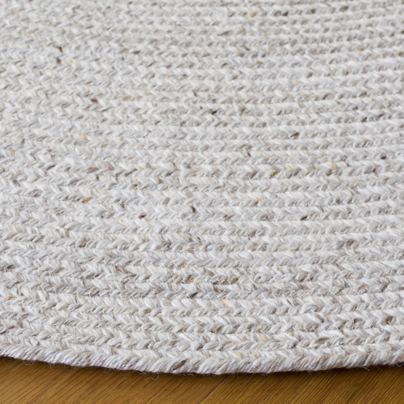 Braided 808 Hand Woven Pet Yarn Pile No Pattern Rug, Round 5'