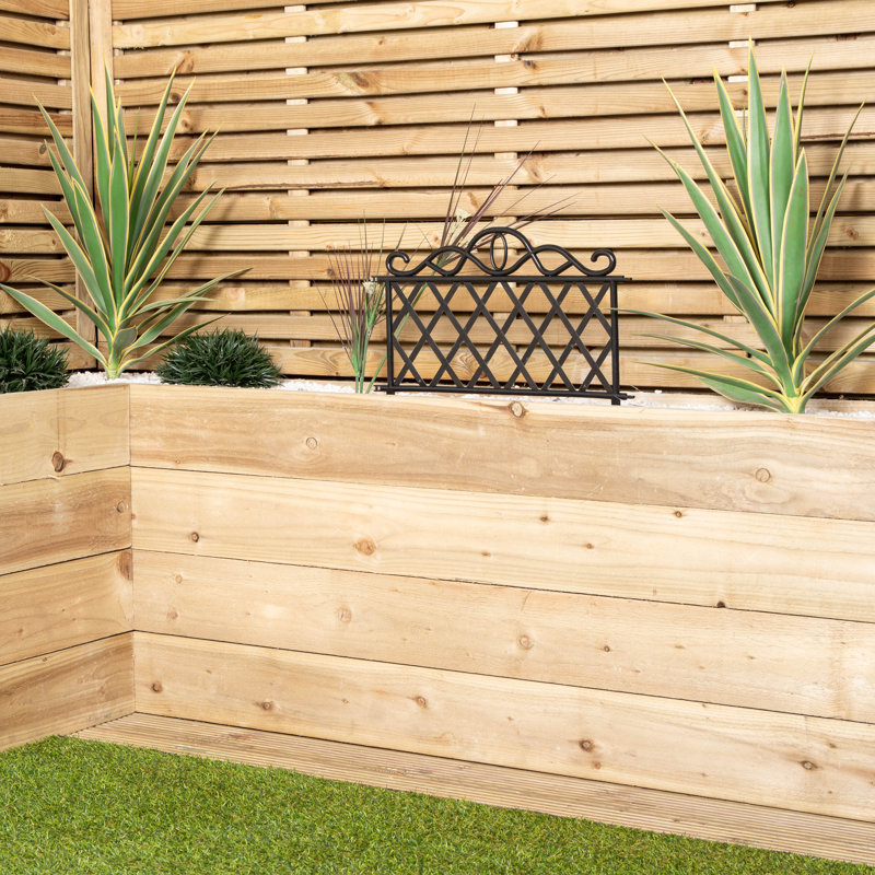 27cm H x 48cm W Plastic Border Fencing