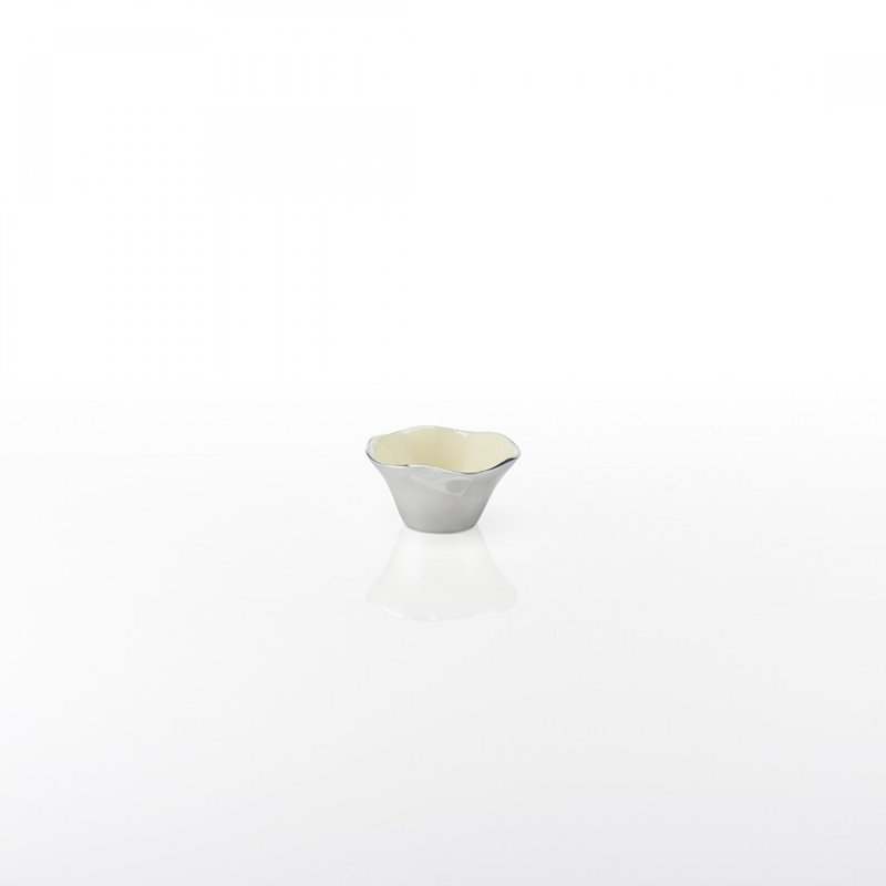 Ruffled Dish Decorative Bowl, Oyster
