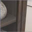 Bibliothèque moderne avec portes et tablettes en verre, armoire-buffet autoportante polyvalente avec tiroir-677716446