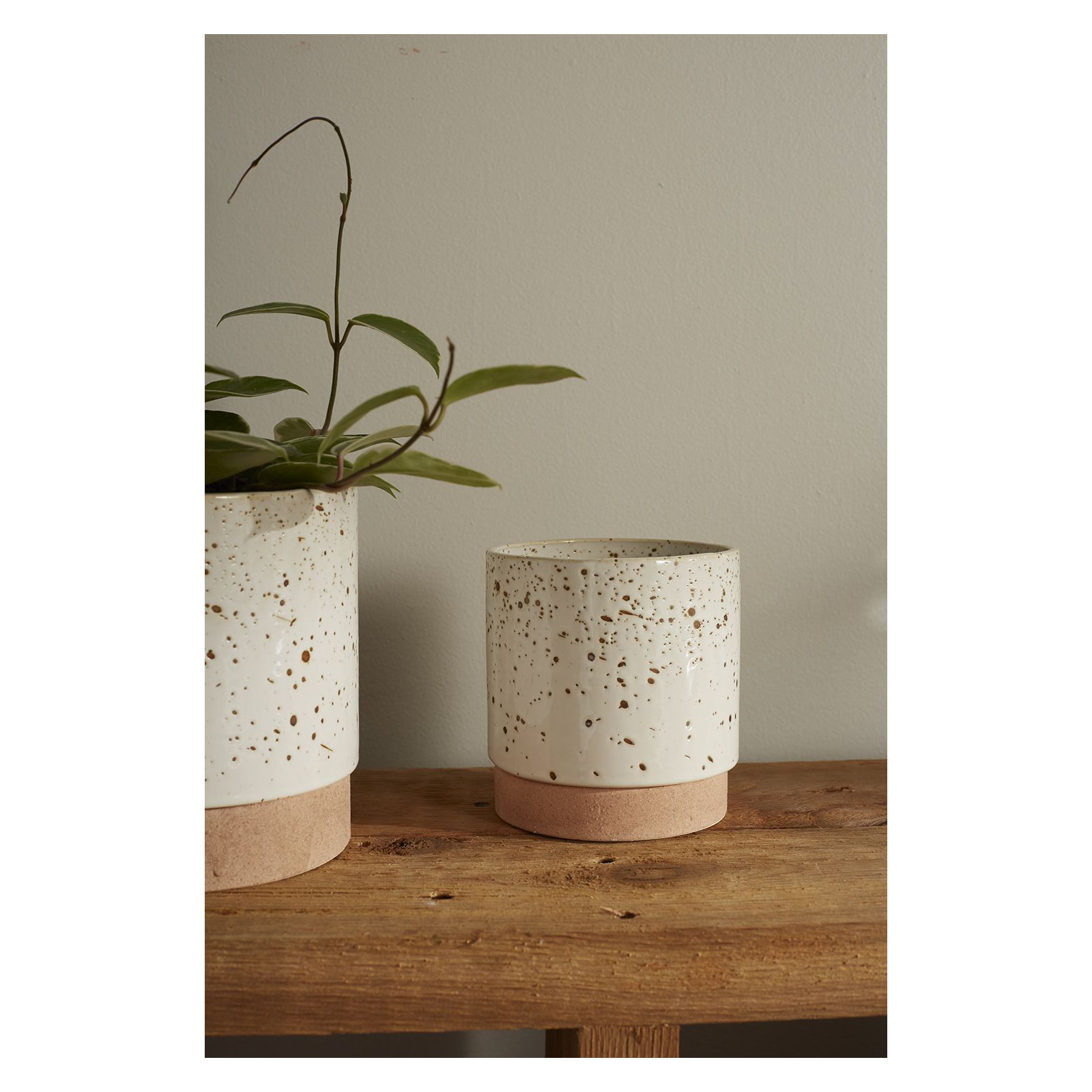 Kaesha Handmade Ceramic Pot Planter, 5.25" H x 5" W x 5" D