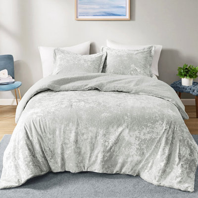 Édredon double / grand gris avec velours écrasé élégant et détails pour le lit scintillant