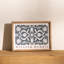 Impression murale encadrée à motif floral William Morris L 13,75 po