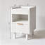 Tables de chevet cannelées blanches 2 pièces, tables de chevet modernes en bois avec tiroir, compartiment de rangement ouvert et pieds en bois, petites tables de bout latérales pour la chambre à coucher