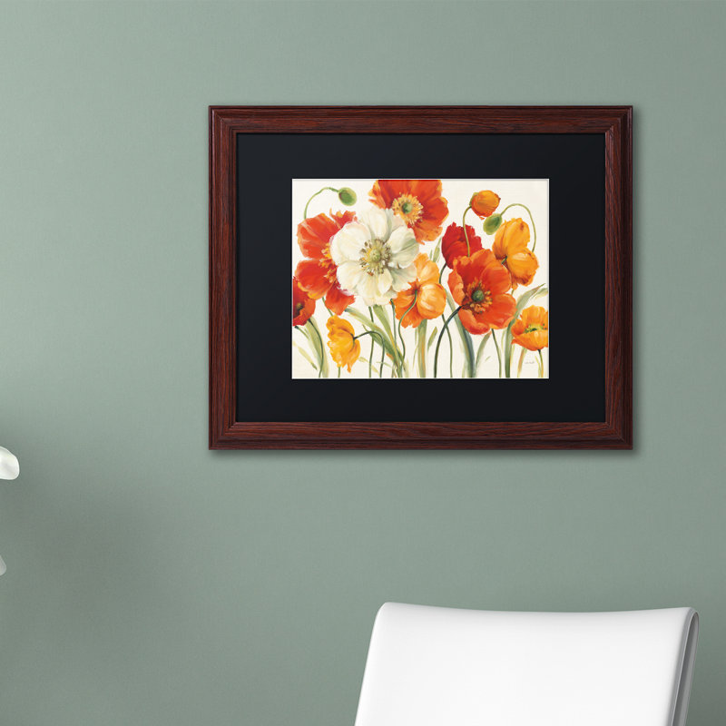 «Poppies Melody I» par Lisa Audit - reproduction d'art sur toile, H 16 po x l 20 po x P 0,5 po, Cadre noir, Blanc