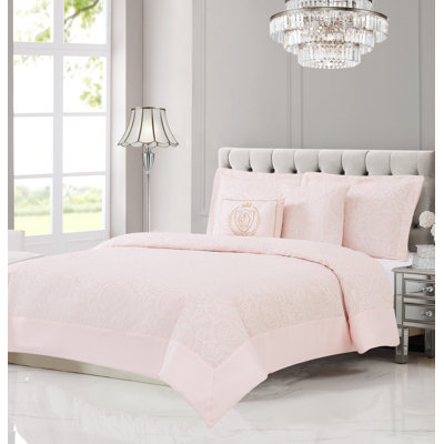 Juicy Couture Comforter Shams  Decorative Pillows Pink 5Piece Comforter Sets