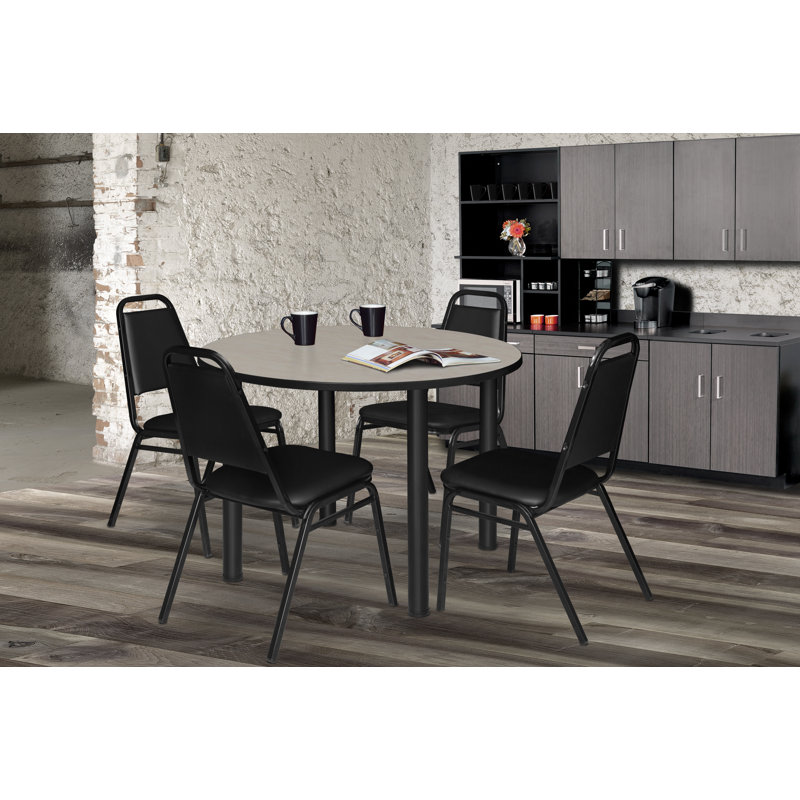 Plateau de table Kee, 4 chaises empilables, Noir, Érable, H 29 po x l 48 po x P 48 po