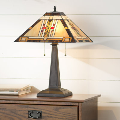 Middle Palisade Resin Table Lamp