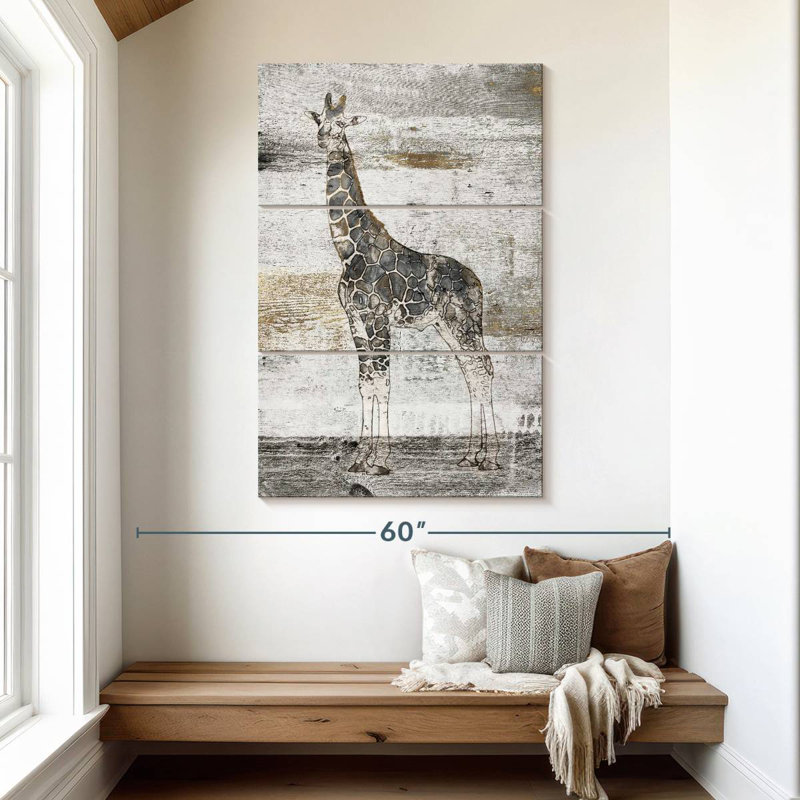 Brampt Giraffe Stare