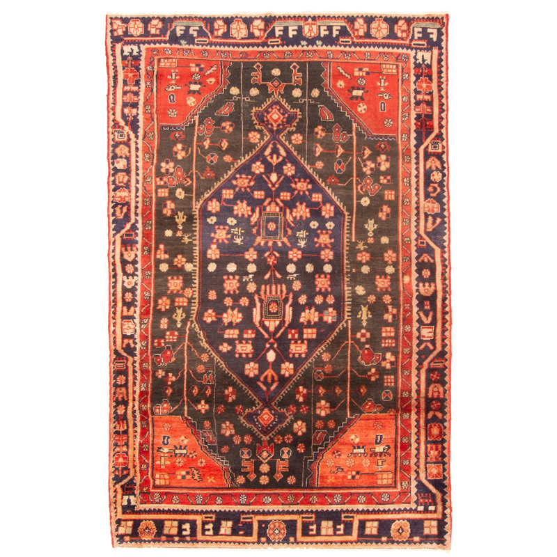 Anadol Black Rug 4'9" x 7'5"