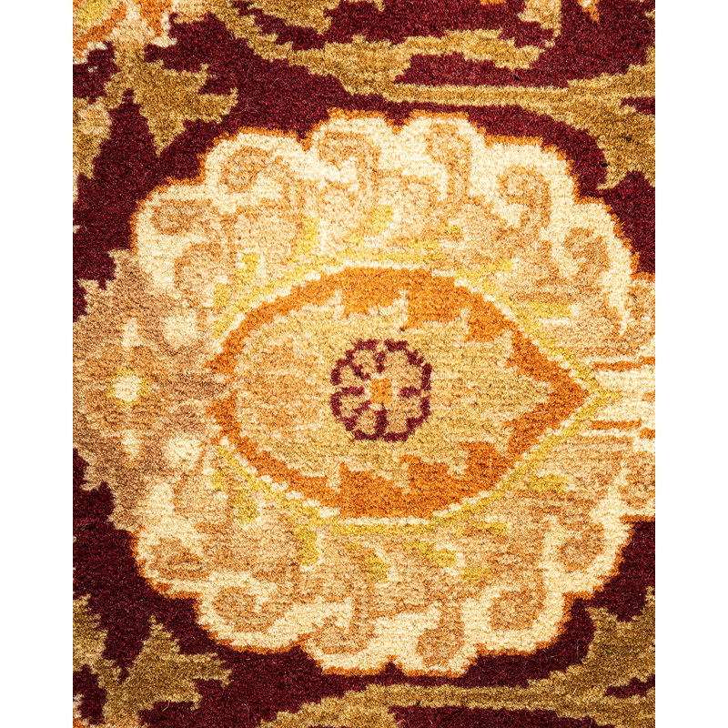 Tapis unique noué à la main Keenan - rouge / beige, 8 pi 2 po x 10 pi