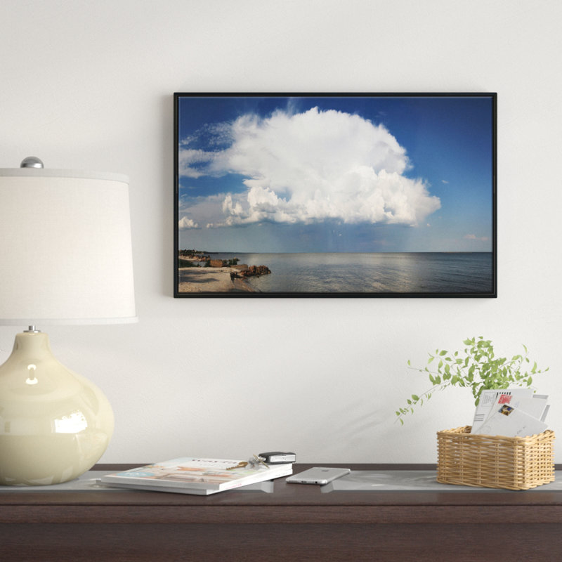 «Heavy White Cloud Above Sea», reproduction de photo sur toile tendue encadrée, H 12 po x l 20 po x P 1 po