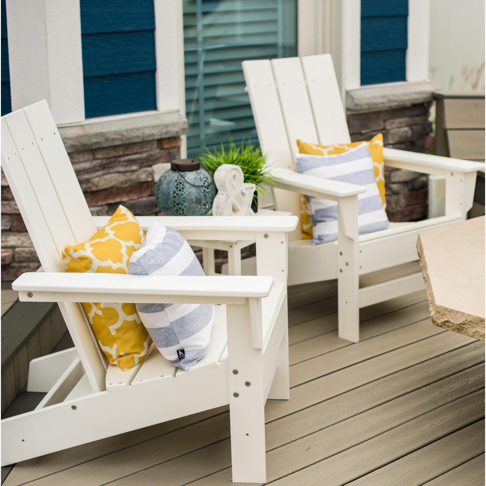 Ratcliff 2-Person Patio Seating Group, White