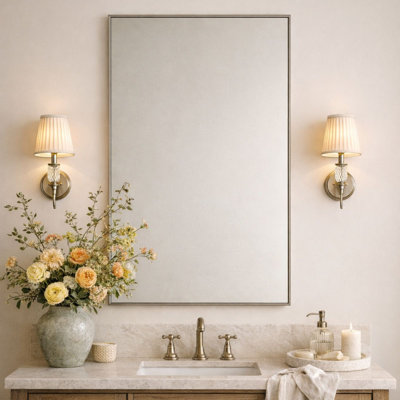 Miroir de salle de bain en nickel brossé avec coins carrés, miroir rectangulaire en métal argenté 28 po x 20 po