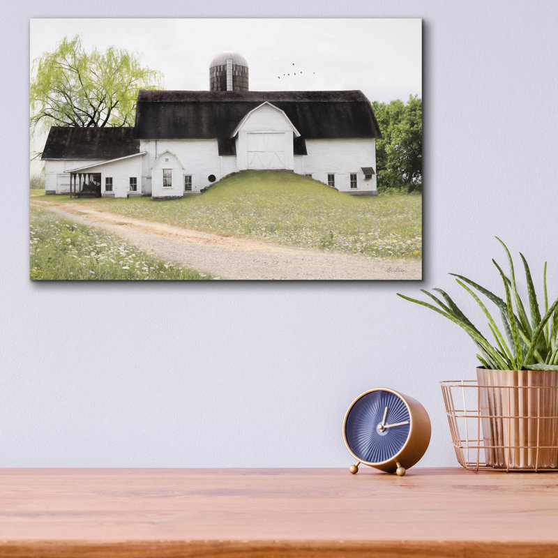 «Big Country Barn» par Lori Deiter, art mural en verre acrylique, H 12 po x l 16 po x P 0,13 po