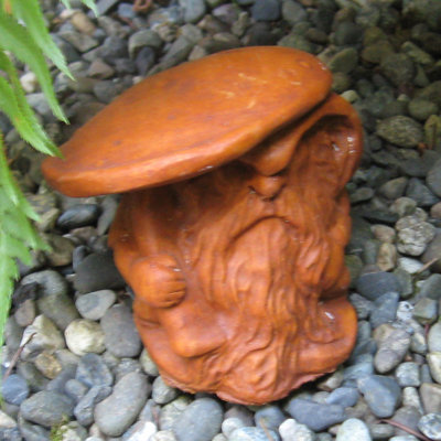 Rainman Mushroom Statue