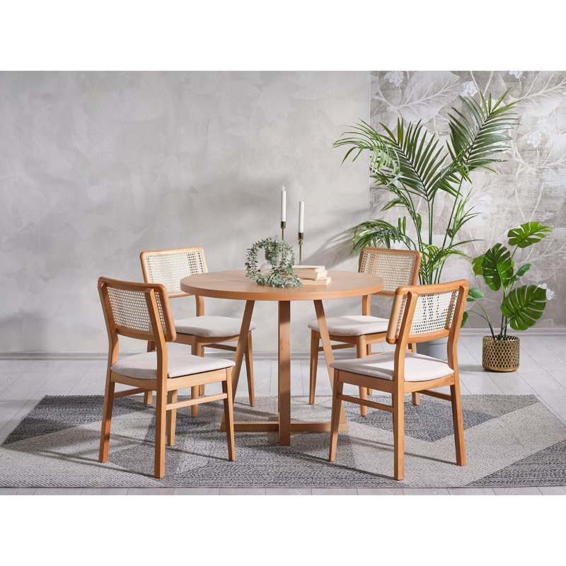 Ferro 4 - Person Dining Set