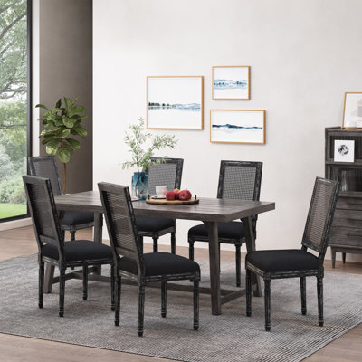 DINING CHAIR