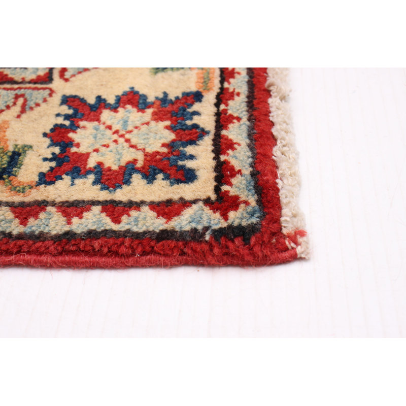 Tapis rouge Finest Ghazni 2 pi 7 po x 9 pi 11 po