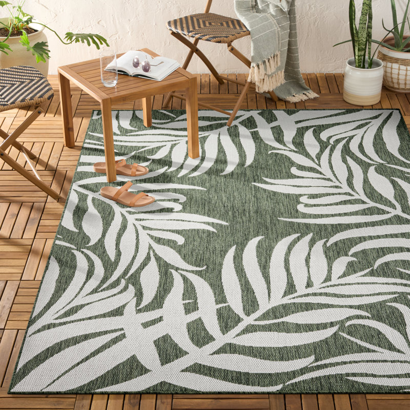 Patio Country Area Rug, 7'10"x10'2", Green/Cream