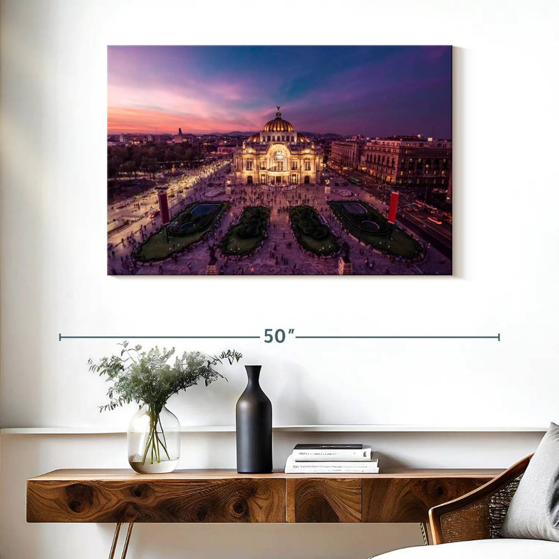 Sirci sombre Palacio De Bellas Artes, H 26 po x l 39 po